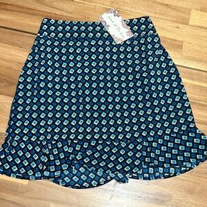NWT Band of the Free Blue Geometric Patterned Skirt